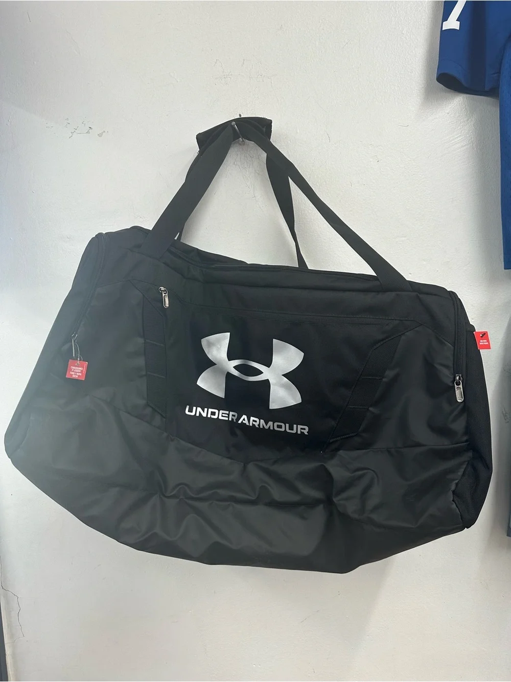 Under Armour Black Duffle Bag - Large Travel & Gym Bag new
